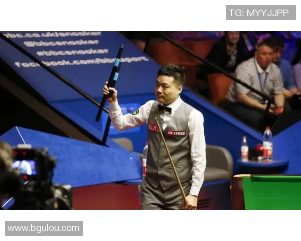 丁俊晖与利索夫斯基2019年精彩对决回顾与分析